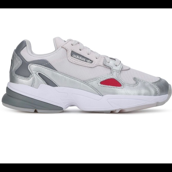 πππ CUTE WOMENS ADIDAS FALCONS SIZE 7 SNEAKERS πππ (LC) Β©οΈ - Picture 3 of 4